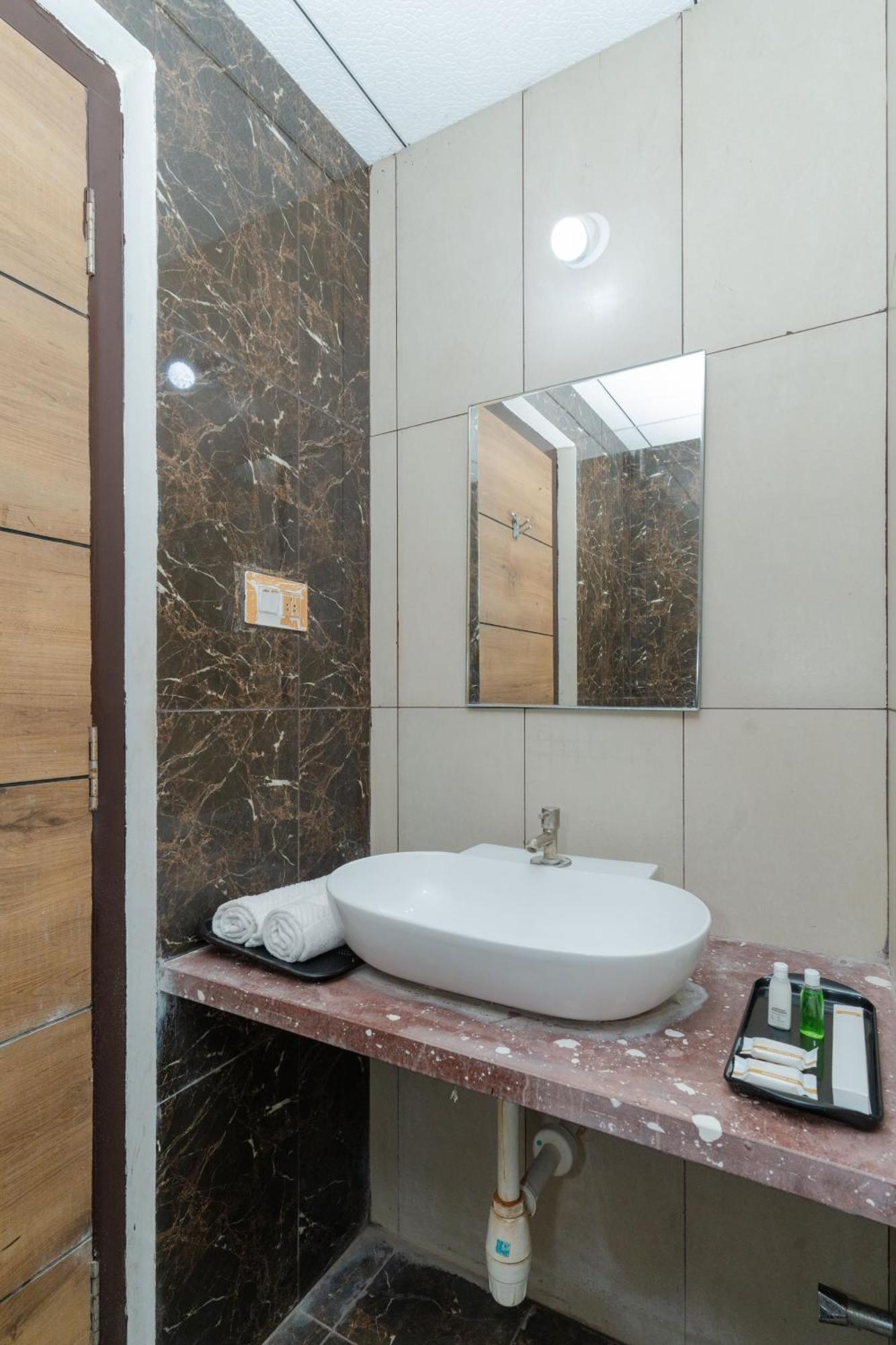 Hotel Prime Bliss Rr Nagar บังกาลอร์ ภายนอก รูปภาพ